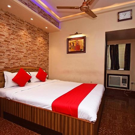 OYO 2510 Hotel Aster Guest House Kalkutta Exterior foto