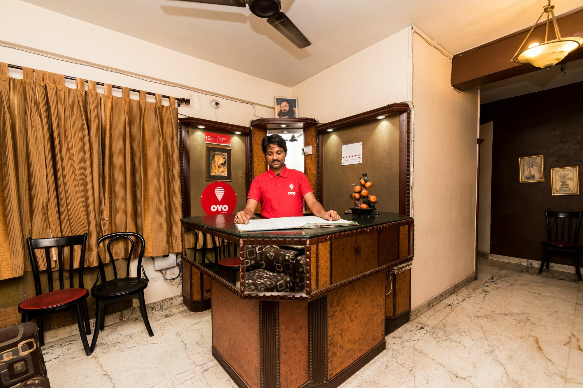 OYO 2510 Hotel Aster Guest House Kalkutta Exterior foto