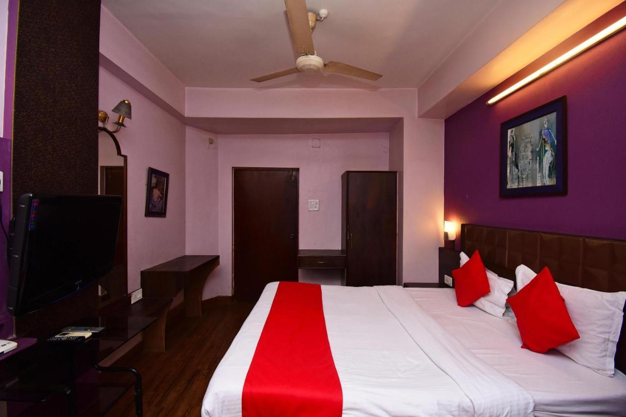 OYO 2510 Hotel Aster Guest House Kalkutta Exterior foto