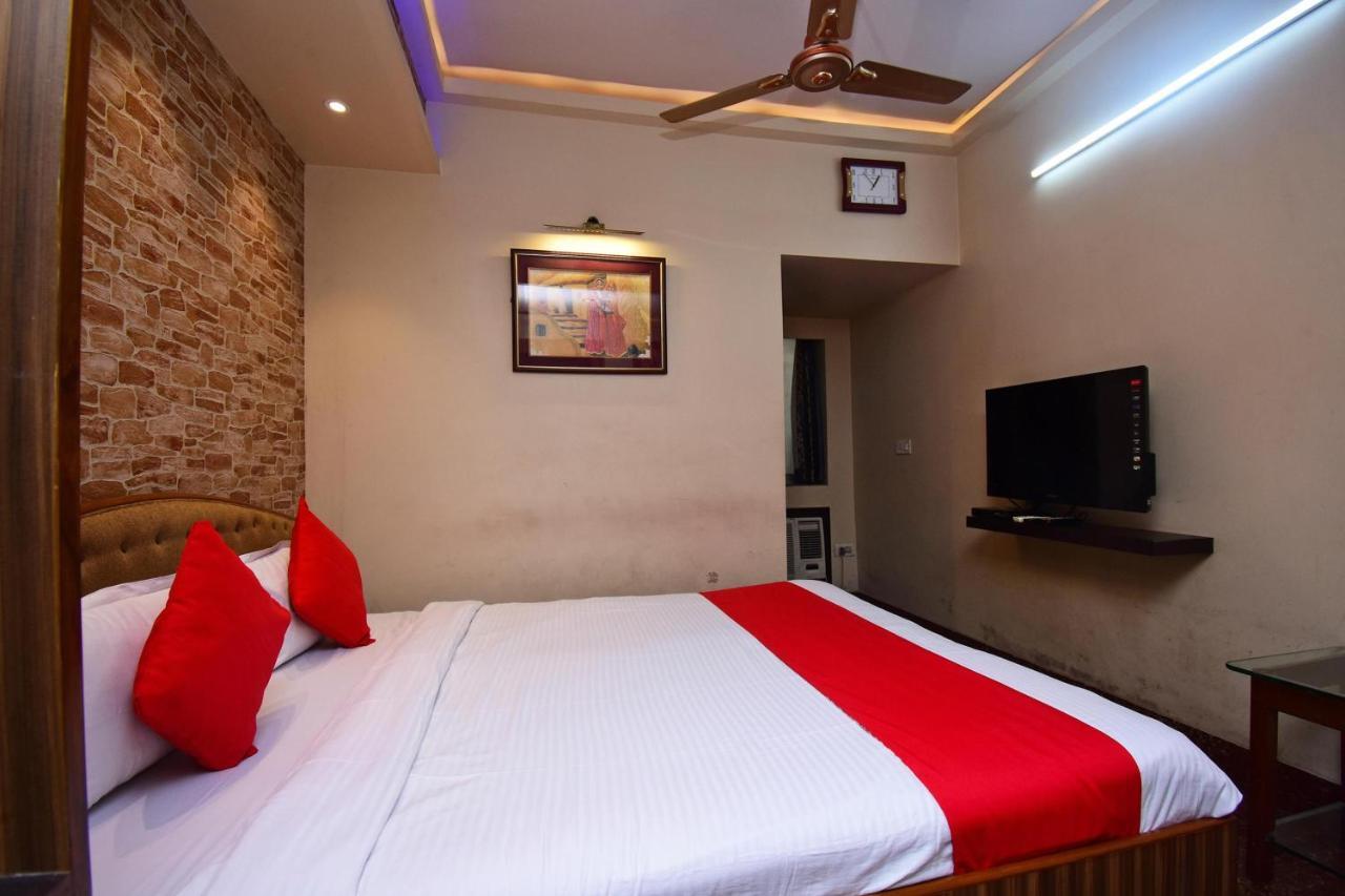 OYO 2510 Hotel Aster Guest House Kalkutta Exterior foto