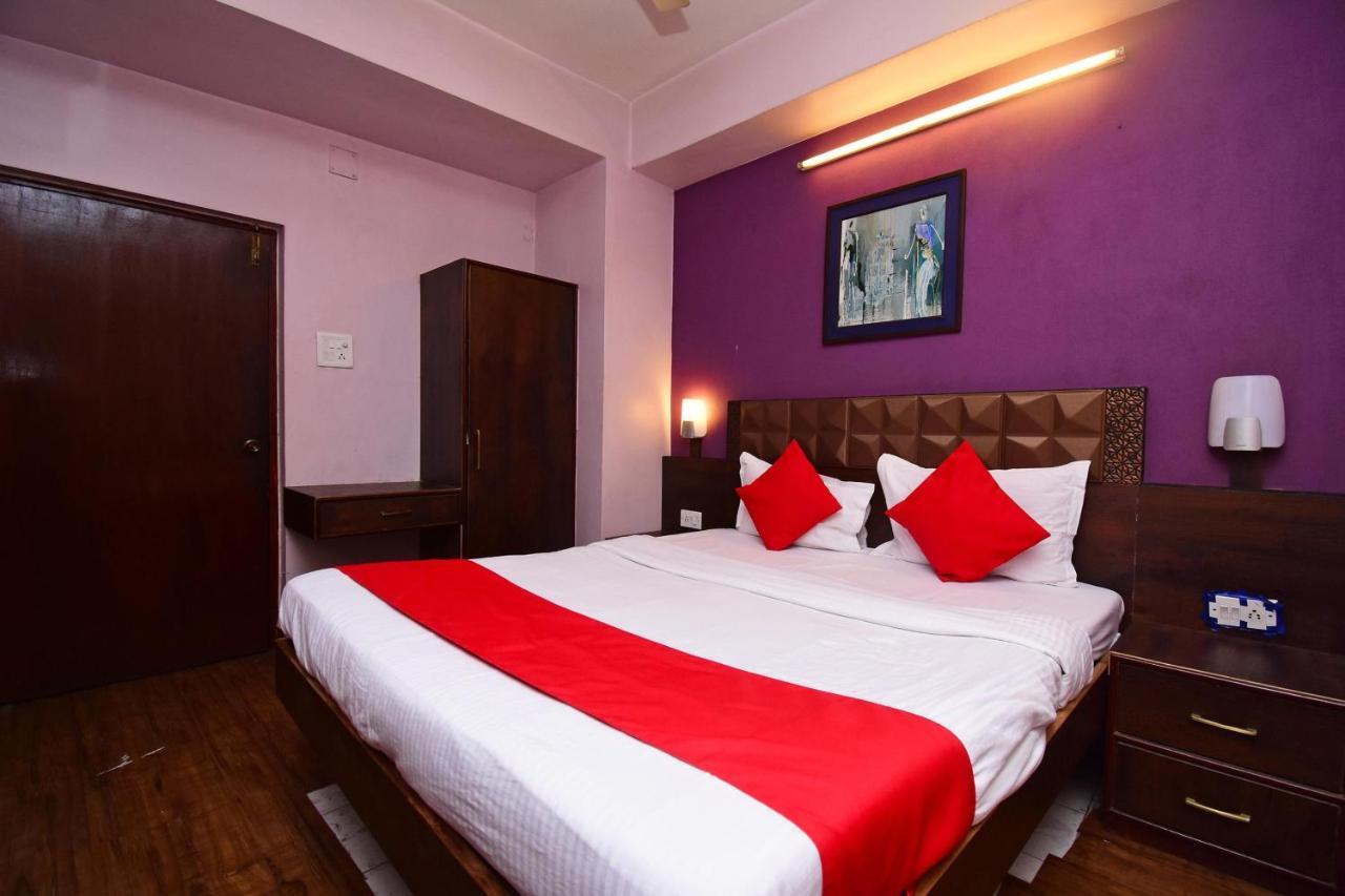 OYO 2510 Hotel Aster Guest House Kalkutta Exterior foto